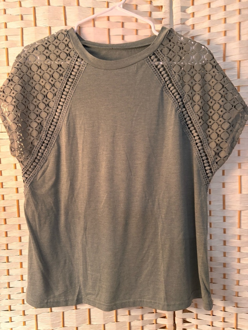 Women's Olive Crochet-Sleeve Tee